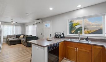 95 Meheu Cir, Kahului, HI 96732