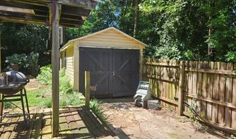2431 Woodland Cir, Atlanta, GA 30344