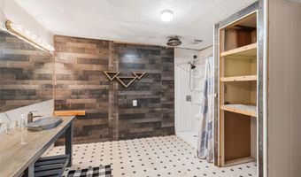2417 N County Road 810, Alvarado, TX 76009