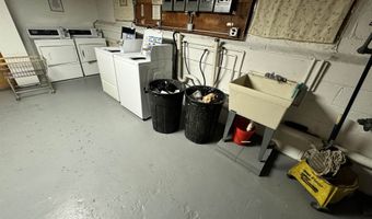 114 W 4TH St 3, Bayonne, NJ 07002