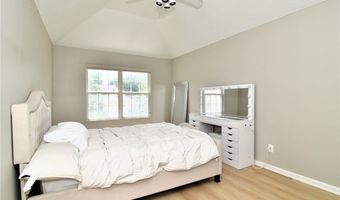 310 Blair Cir, Aurora, OH 44202