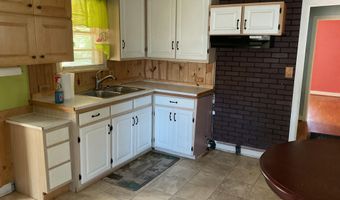 1212 Jones St, Athens, TN 37303