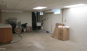 100 Lynndale Rd, Altoona, PA 16602