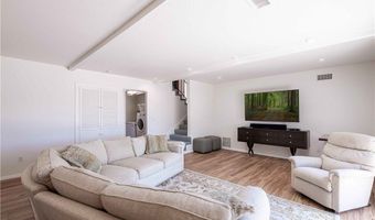 5629 Rainbow Crest Dr, Agoura Hills, CA 91301
