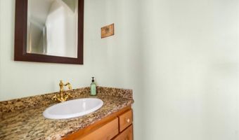 5249 Colodny 8, Agoura Hills, CA 91301