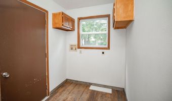4825 Sycamore St, Aldrich, MO 65601