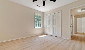 1121 COLONIAL Dr, Alabaster, AL 35007
