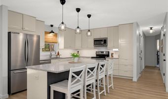 14895 Easter Ave, Apple Valley, MN 55124