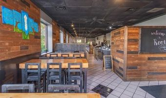 107 S Main St, Almont, MI 48003