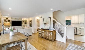 6626 CAVALIER Dr, Alexandria, VA 22307