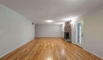 4559 Collins, Acworth, GA 30101