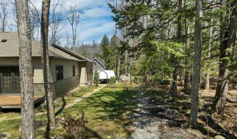 4 Colton Ln, Center Harbor, NH 03226