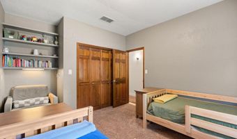 6404 Meadow Hills St NE, Albuquerque, NM 87111