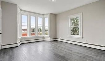 132 Railroad St, Central Falls, RI 02863