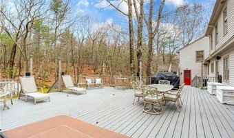 113 Log Rd, North Smithfield, RI 02830