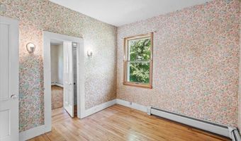 3 Hillside Ave, Barre, VT 05469