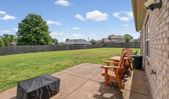 136 TEALWOOD Cv, Atoka, TN 38004