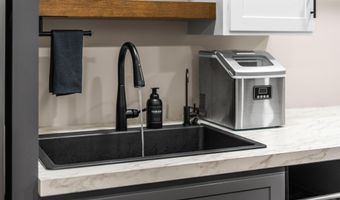 9333 Butterfly Ct, Allendale, MI 49401