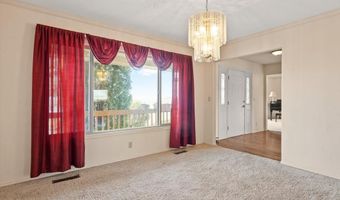 12568 N Hawthorne Rd, Chubbuck, ID 83202