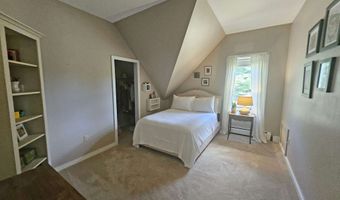 5 Hillwinds North Rd, Brattleboro, VT 05301