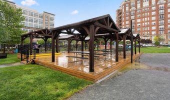 1121 POLARIS Rd, Potomac, MD 20854
