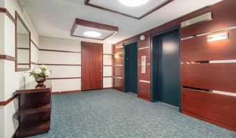 1050 Wall St 2C, Ann Arbor, MI 48105