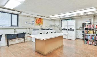 305 C St NE #210, Washington, DC 20002