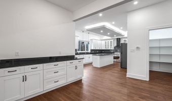 4917 ERIE St, Annandale, VA 22003