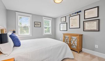 313 N PAYNE St, Alexandria, VA 22314