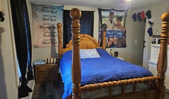 1705 Lakeview Dr, Ava, MO 65608