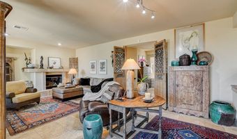 5152 Vincitor St, Las Vegas, NV 89135