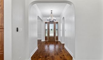 402 N Parkway Dr, Alvarado, TX 76009