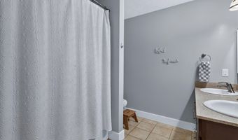 8669 Lilly Ridge Dr SE, Alto, MI 49302