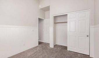 40713 N COURAGE Trl, Anthem, AZ 85086