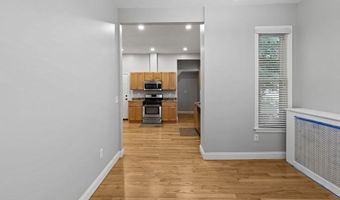 18 Holborn St, Boston, MA 02121