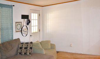 83 Hoss Ln, Alderson, WV 24910