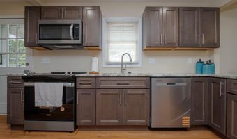 708 WEBB St, Aberdeen, MD 21001