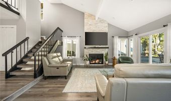 5889 E Mountain Loop Trl #4, Anaheim, CA 92807