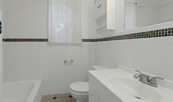 100 Loftus Cir, Bridgeport, CT 06606