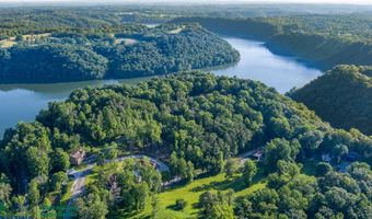 251 S Taxiway Dr, Albany, KY 42602