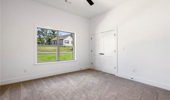 2808 Palisades Cir, Bentonville, AR 72712