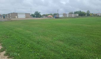 102 11th St E, Bottineau, ND 58318