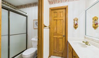 211 Orchard Ln, Alexandria, IN 46001