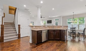 7580 Glisten Ave, Atlanta, GA 30328