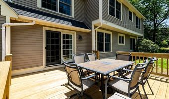 15 Caraway Dr, Johnston, RI 02919