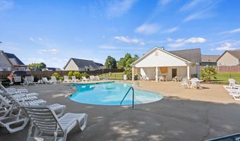 330 War Emblem Dr, Boiling Springs, SC 29316