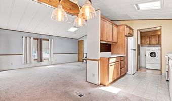 27 Castle Rd 153, Attleboro, MA 02703