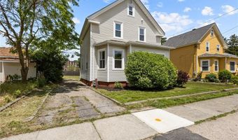 62 Fenner Ave, East Providence, RI 02915