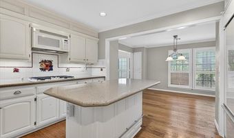 3116 Camelot Dr, Bartlesville, OK 74006