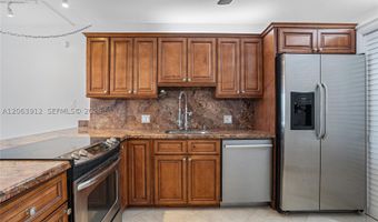 3375 N Country Club Dr 1605, Aventura, FL 33180